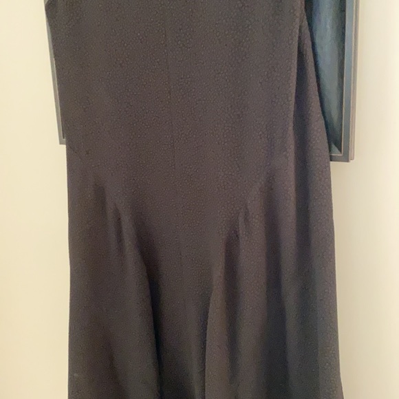NWT New With Tags BCBG Black Cocktail Dress Size M Flattering Wrinkle Resistant - Picture 6 of 16